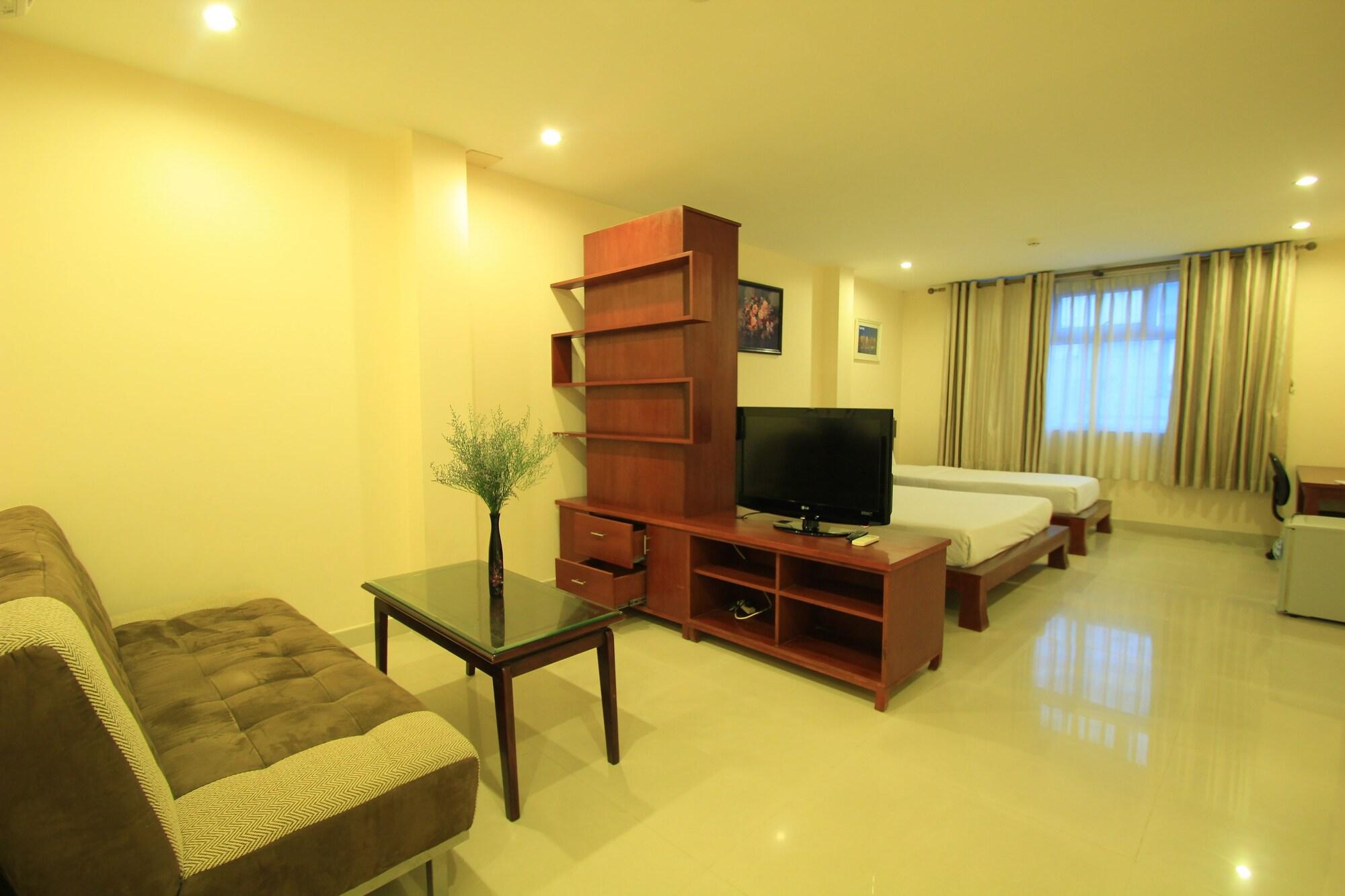 Ipeace Hotel - Bui Vien Walking Street Ho Chi Minh City Exterior photo