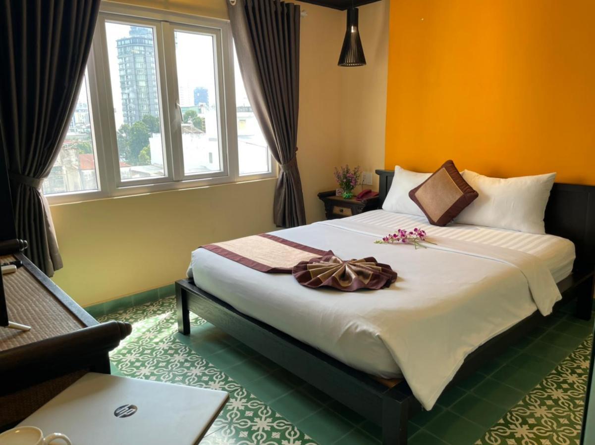 Ipeace Hotel - Bui Vien Walking Street Ho Chi Minh City Exterior photo