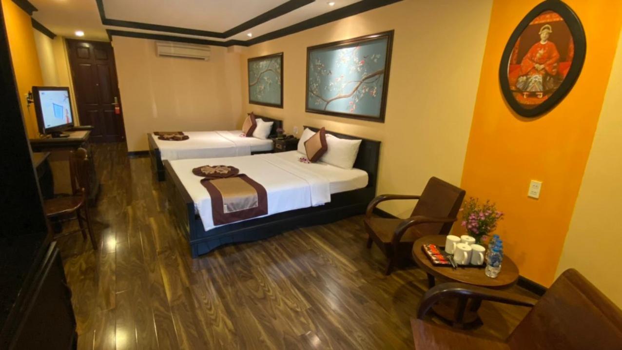 Ipeace Hotel - Bui Vien Walking Street Ho Chi Minh City Exterior photo